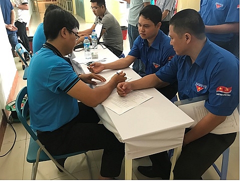 vietsovpetro tich cuc tham gia hien mau nhan dao