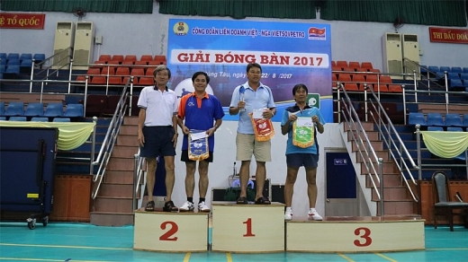 cong doan vietsovpetro to chuc giai bong ban nam 2017