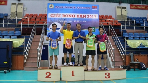 cong doan vietsovpetro to chuc giai bong ban nam 2017