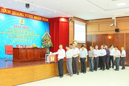 dai hoi cong doan trung tam an toan bao ve moi truong vietsovpetro lan thu xii