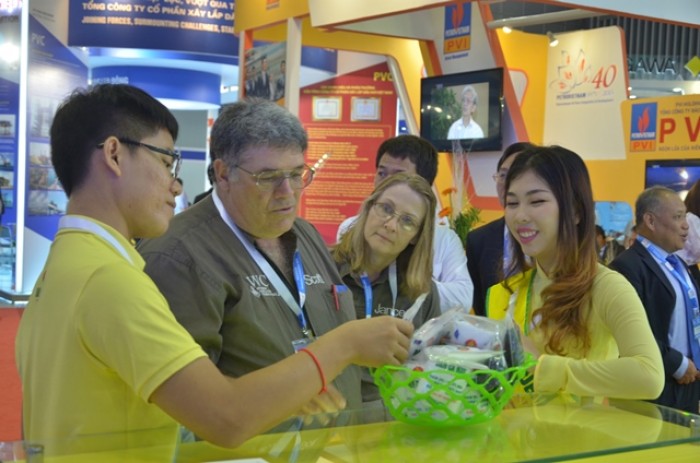 pvcfc gat hai nhieu co hoi sau hoi nghi va trien lam khoa hoc cong nghe 2015