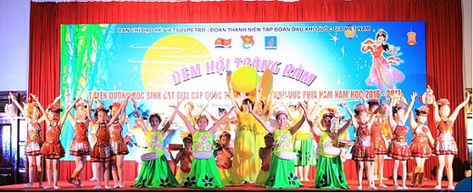 Tuyên dương học sinh giỏi đạt giải các cấp khu vực miền Nam tuyen duong hoc sinh gioi dat giai cac cap khu vuc mien nam