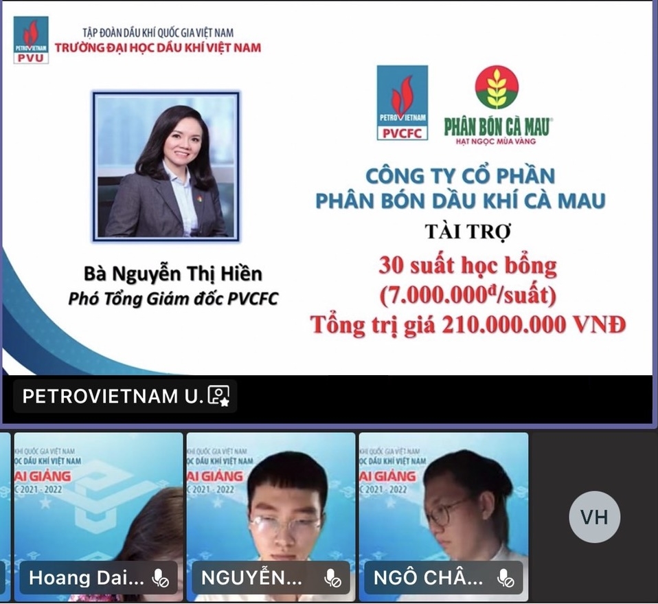 Phân Bón Cà Mau trao học bổng cho sinh viên Đại học Dầu khí