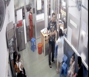 TP HCM: Công an làm việc với người đàn ông hành hung nữ điều dưỡng
