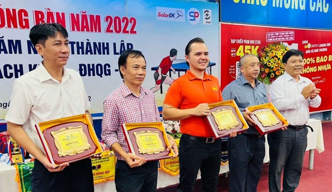 Giải Bóng bàn Giao hữu Trường Đại học Bách khoa TP HCM - BIENDONG POC: Sân chơi quy mô và mang tính chuyên nghiệp cao Giải Bóng bàn Giao hữu Trường Đại học Bách khoa TP HCM - BIENDONG POC: Sân chơi quy mô và mang tính chuyên nghiệp cao