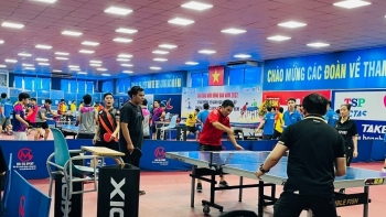 Giải Bóng bàn Giao hữu Trường Đại học Bách khoa TP HCM - BIENDONG POC: Sân chơi quy mô và mang tính chuyên nghiệp cao