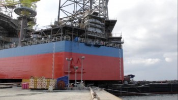 Hạ thủy giàn khoan tự nâng 120m nước lớn nhất Việt Nam