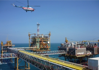 Vietsovpetro tái khởi động các công trình biển