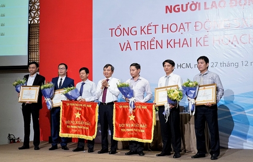 petrosetco no luc hoan thanh nhiem vu sxkd nam 2017