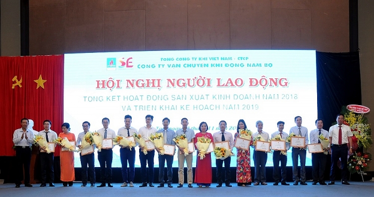 xuat sac hoan thanh nhiem vu duoc giao