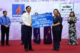 PVFCCo tài trợ 330 suất học bổng cho các học sinh nghèo hiếu học ĐBSCL
