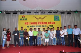 Đạm Cà Mau cùng khách hàng chuẩn bị tốt vụ Đông Xuân