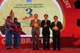 Hai giàn khoan PVD I và PVD II đạt cột mốc 5 năm và 3 năm vận hành an toàn