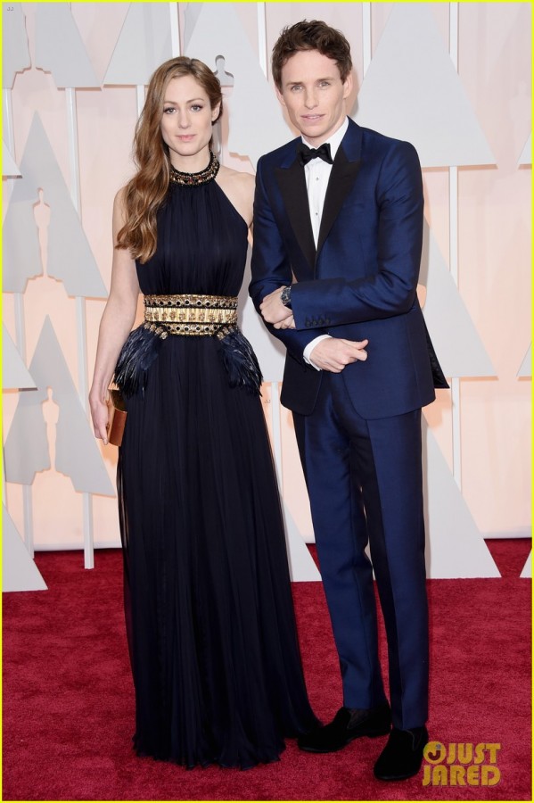 Eddie Redmayne vào vai người chuyển giới đầu tiên trên thế giới