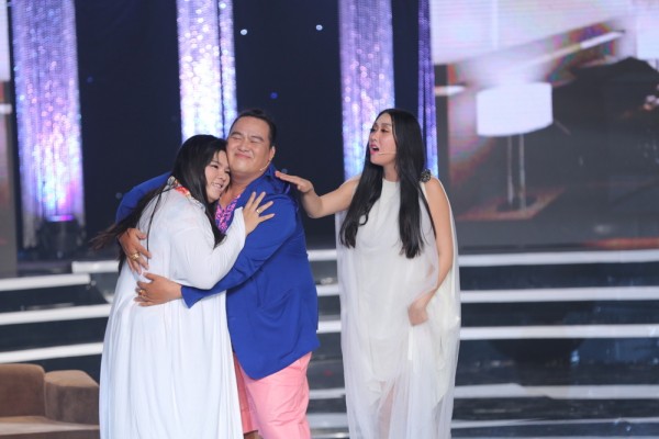 cung nhau toa sang boc me chieu tro trong showbiz