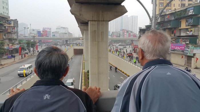 thong xe 2 ham chui trung hoa va thanh xuan