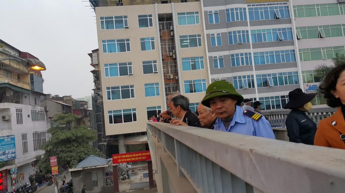 thong xe 2 ham chui trung hoa va thanh xuan