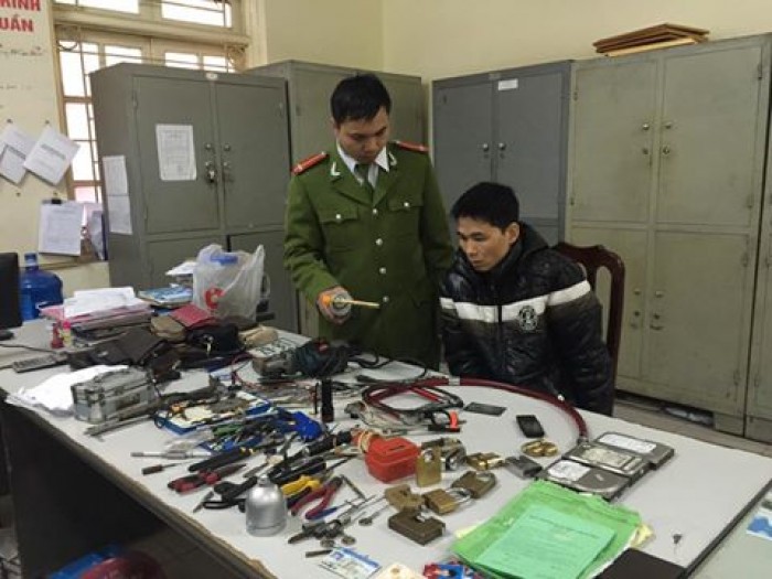 lan theo tai khoan icloud bat sieu trom