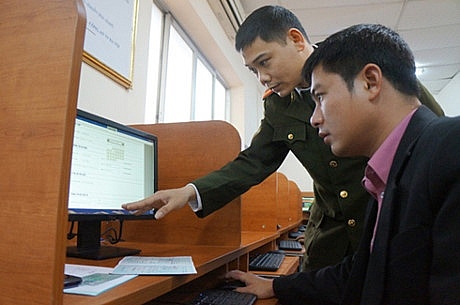 tu 63 cap doi ho chieu bang to khai dien tu