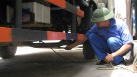 Thanh Hóa: Đình chỉ 7 đăng kiểm viên