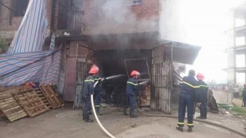 Hà Nội: Cháy lớn tại khu đô thị Văn Khê