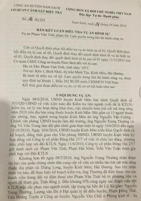 truy to nguoi khong chuc tuoc ve toi lam quyen la vo can cu