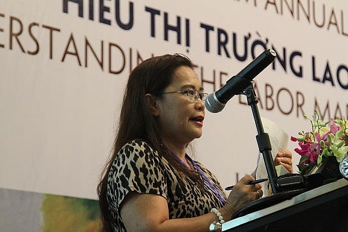 nang suat lao dong viet nam van con qua thap