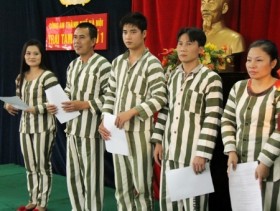 Phạm tội giết người và hiếp dâm không được xét đặc xá trong năm 2013