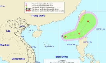 Ảnh hưởng áp thấp nhiệt đới, phía Bắc Biển Đông có mưa dông