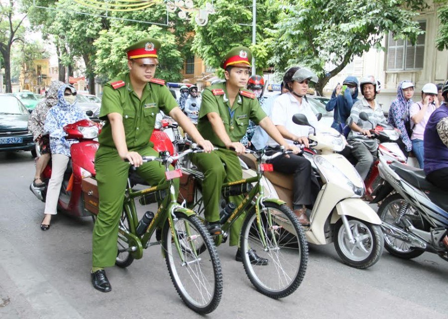 Hà Nội: Cảnh sát trật tự thí điểm đi tuần tra bằng xe đạp