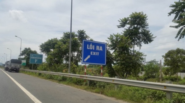 giat minh voi kinh phi cat co trong hoa tren dai lo thang long