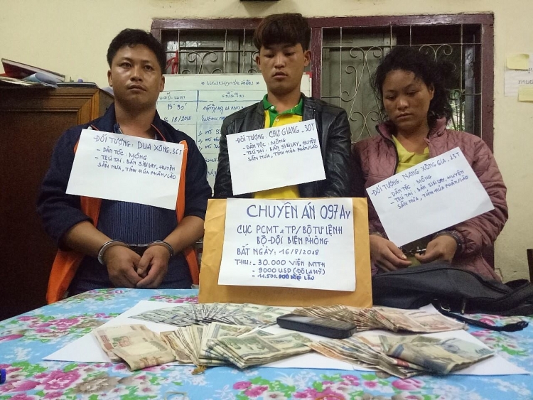 Bốn đối tượng người Lào vận chuyển 30.000 viên ma túy tổng hợp