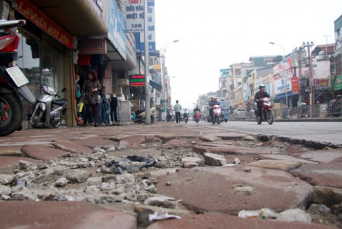 ha noi lat via he bang da tu nhien