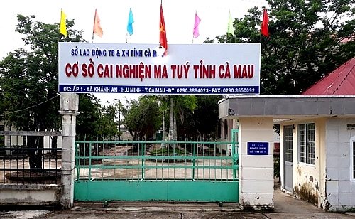 hang tram canh sat truy tim 25 hoc vien cai nghien tron trai