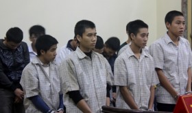 Xét xử nhóm "xế quậy" đêm Trung thu