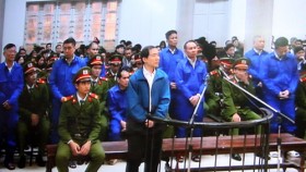 Các luật sư đồng loạt: "Không có tội"