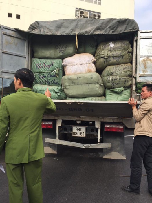 quay vong hoa don de buon lau