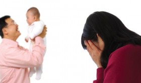 Đồng nghiệp lỡ thì xin chồng một đứa con