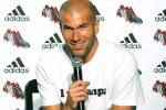 chiec ao so 10 cua huyen thoai zidane co gia 25 ty