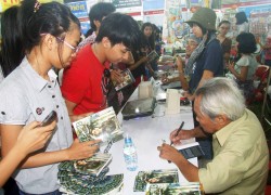 Hướng bạn đọc trẻ vào những cuốn sách giá trị