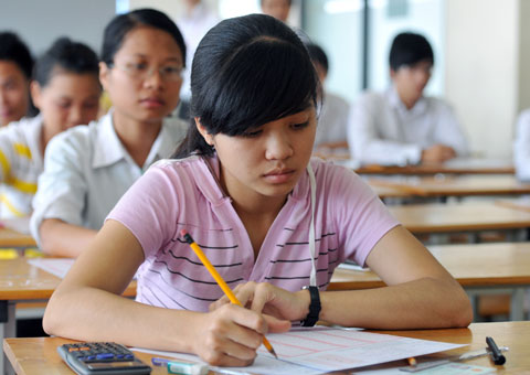 Nhiều trường sẽ công bố điểm chuẩn trong ngày hôm nay. ảnh: Hoàng Hà.