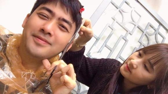 Sao Việt ngày 1/2/2022: Chồng cũ Lâm Khánh Chi công khai 