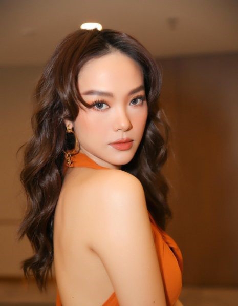 Chồng sắp cưới của Minh Hằng là ai?