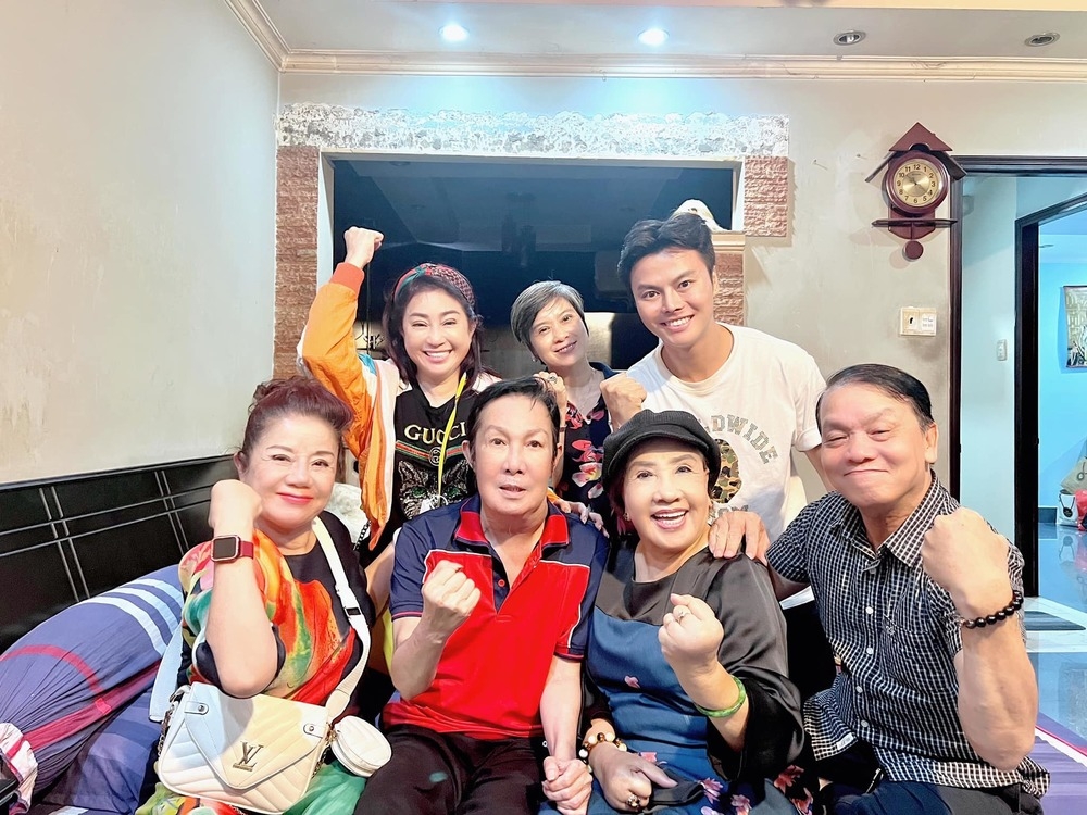 Sức khỏe hiện tại của NS Vũ Linh sau bạo bệnh