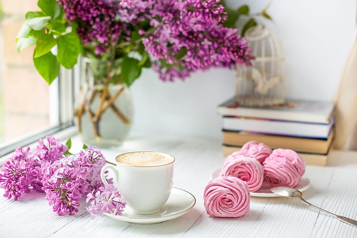 Tử vi 12 con giáp 18/4/2022: Tuổi Dần vất vả, tuổi Tỵ công việc suôn sẻ
