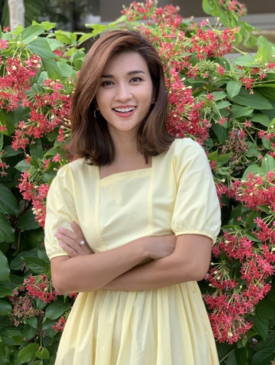 Diễn viên Kim Tuyến thừa nhận từng là 'người thứ ba' của Huy Khánh Diễn viên Kim Tuyến thừa nhận từng là 'người thứ ba' của Huy Khánh