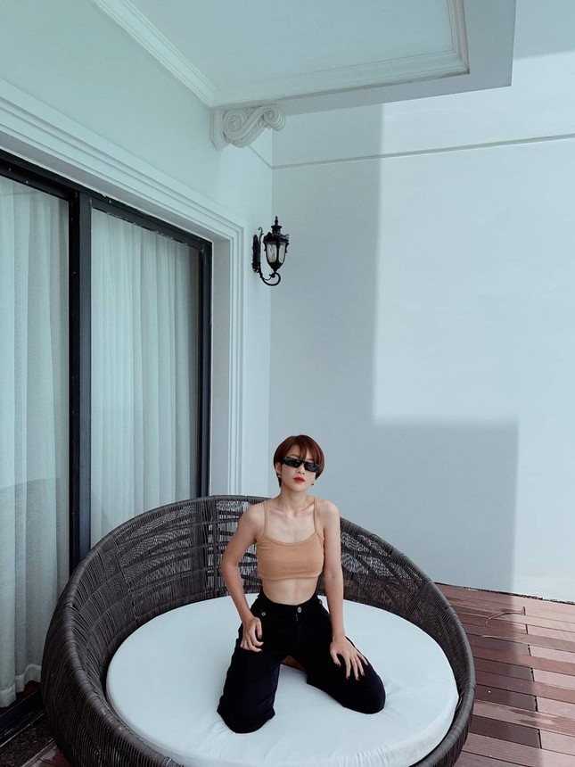 Tin hot giải trí ngày 15/7: Bảo Anh diện đồ dịu dàng, cùng thú cưng Tin hot giải trí ngày 15/7: Bảo Anh diện đồ dịu dàng, cùng thú cưng