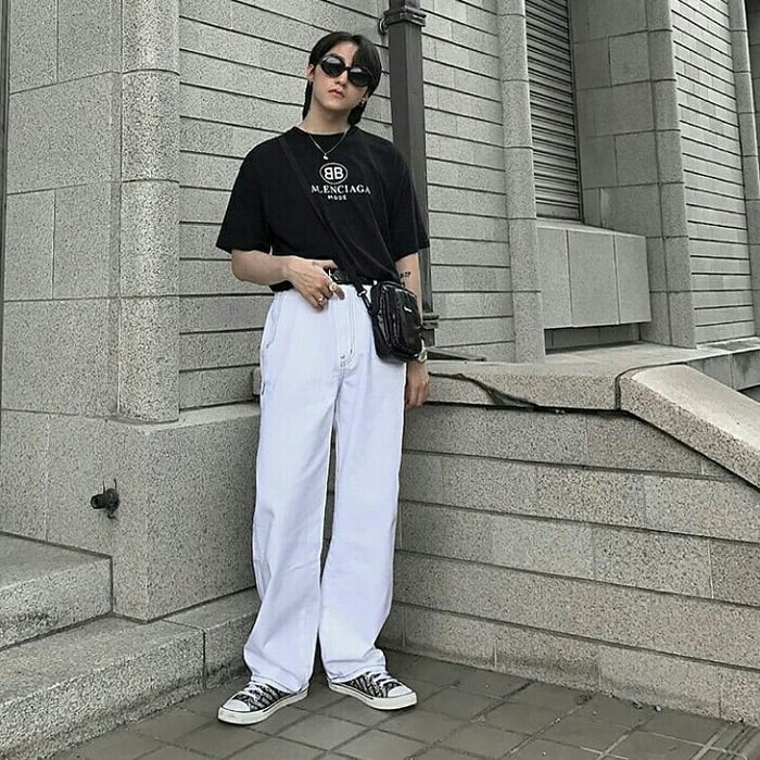 Tin hot giải trí ngày 21/7: Sơn Tùng MTP cùng với outfit thời trang "độc đáo" và "mới lạ"