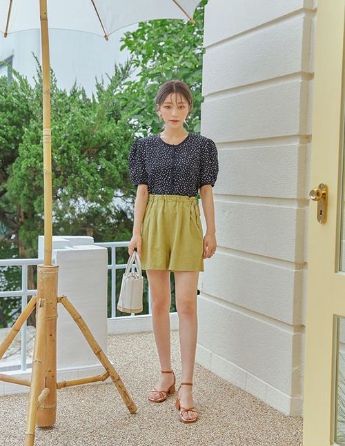 Gợi ý cách phối sandal cho set đồ mùa hè 