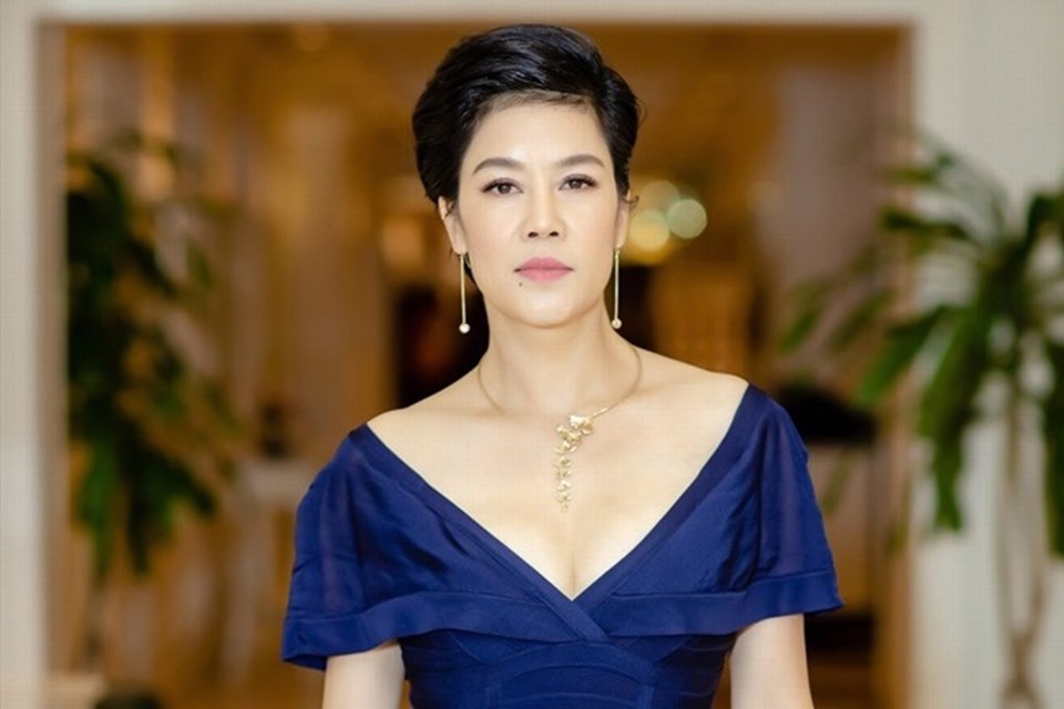Hoa hậu Phương Khánh chia sẻ cảm xúc khi trở thành giám khảo Miss Philippines Earth